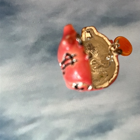 Piggy bank Charm- Opens with a surprise! - Picture 10 of 15